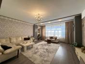 Satılır 3 otaqlı 137 m2 yeni tikili Şah İsmayıl Xətai m.