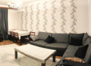 Satılır 3 otaqlı 85 m2 köhnə tikili Xalqlar Dostluğu m.