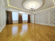 Satılır 3 otaqlı 133 m2 yeni tikili Qara Qarayev m.