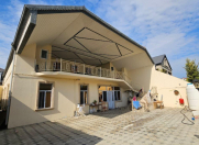 Satılır 9 otaqlı 370 m2 həyət evi Bülbülə