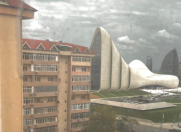 İcarəyə verilir 4 otaqlı 100 m2 köhnə tikili Nəriman Nərimanov m.