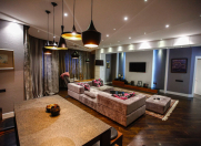 Satılır 4 otaqlı 200 m2 yeni tikili Sahil m.