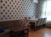 Satılır 4 otaqlı 110 m2 köhnə tikili Qaraçuxur