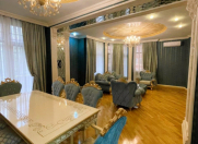 Satılır 4 otaqlı 185 m2 yeni tikili 28 May m.