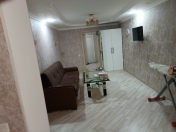 İcarəyə verilir 2 otaqlı 80 m2 köhnə tikili İçəri Şəhər m.