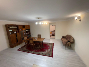 İcarəyə verilir 2 otaqlı 65 m2 köhnə tikili 28 May m.