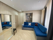 İcarəyə verilir 3 otaqlı 145 m2 yeni tikili Elmlər Akademiyası m.