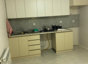 Satılır 2 otaqlı 74 m2 yeni tikili Saray