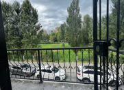 İcarəyə verilir 3 otaqlı 150 m2 köhnə tikili Qış parkı