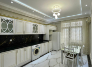 İcarəyə verilir 2 otaqlı 85 m2 yeni tikili Tibb Universiteti