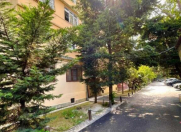 Satılır 5 otaqlı 130 m2 köhnə tikili 8 km