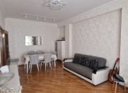 Satılır 3 otaqlı 100 m2 yeni tikili 8 mkr