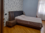 İcarəyə verilir 3 otaqlı 104 m2 yeni tikili Tibb Universiteti