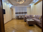 İcarəyə verilir 3 otaqlı 130 m2 yeni tikili Nəsimi r.