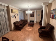 İcarəyə verilir 4 otaqlı 180 m2 köhnə tikili Nəriman Nərimanov m.