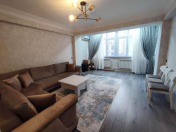 Satılır 2 otaqlı 50 m2 köhnə tikili Gənclik m.