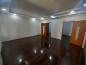 İcarəyə verilir 4 otaqlı 150 m2 ofis Nizami m.