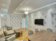 İcarəyə verilir 2 otaqlı 90 m2 yeni tikili Gənclik m.