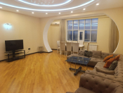 İcarəyə verilir 3 otaqlı 190 m2 yeni tikili Nərimanov r.