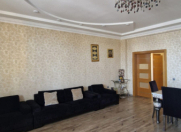 Satılır 3 otaqlı 145 m2 yeni tikili 28 May m.