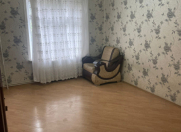 Satılır 3 otaqlı 90 m2 köhnə tikili Yasamal r.
