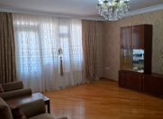 İcarəyə verilir 4 otaqlı 90 m2 köhnə tikili Elmlər Akademiyası m.