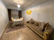 Satılır 2 otaqlı 75 m2 yeni tikili Saray