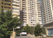 Satılır 2 otaqlı 75 m2 yeni tikili Xalqlar Dostluğu m.