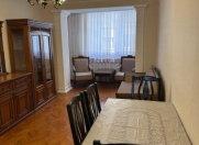 İcarəyə verilir 2 otaqlı 60 m2 köhnə tikili 28 May m.