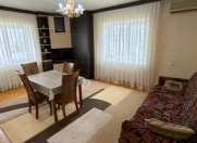 İcarəyə verilir 2 otaqlı 60 m2 köhnə tikili İnşaatçılar m.