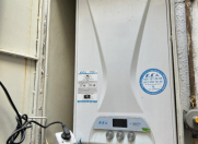 Satılır 2 otaqlı 40 m2 köhnə tikili Sahil m.