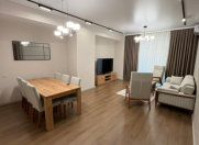 İcarəyə verilir 3 otaqlı 150 m2 yeni tikili Çıraq Plaza