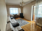 Satılır 2 otaqlı 65 m2 köhnə tikili 8 mkr