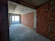 Satılır 2 otaqlı 72.26 m2 yeni tikili Moskva univermağı