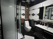 Satılır 3 otaqlı 100 m2 yeni tikili 8 Noyabr m.