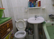 Satılır 3 otaqlı 75 m2 köhnə tikili 28 May m.