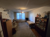 Satılır 3 otaqlı 65 m2 köhnə tikili İnşaatçılar m.