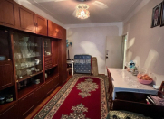 Satılır 3 otaqlı 80 m2 köhnə tikili Əhmədli m.