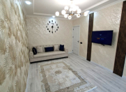 Satılır 3 otaqlı 75 m2 köhnə tikili Xalqlar Dostluğu m.