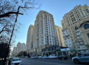 Satılır 3 otaqlı 170 m2 yeni tikili Elmlər Akademiyası m.