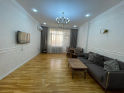 Satılır 3 otaqlı 105 m2 yeni tikili Əhmədli