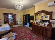 Satılır 3 otaqlı 130 m2 yeni tikili Yasamal r.