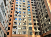 Satılır 3 otaqlı 136 m2 yeni tikili 28 May m.