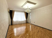 Satılır 2 otaqlı 75 m2 yeni tikili Əhmədli m.