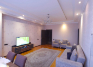 Satılır 3 otaqlı 90 m2 yeni tikili Həzi Aslanov