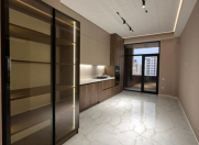 Satılır 2 otaqlı 95 m2 yeni tikili 28 May m.