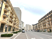 Satılır 4 otaqlı 160 m2 yeni tikili Ağ şəhər