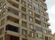 Satılır 3 otaqlı 150 m2 yeni tikili Gənclik m.