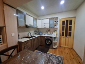 Satılır 3 otaqlı 70 m2 köhnə tikili 4 mkr