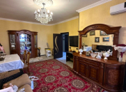 Satılır 3 otaqlı 130 m2 yeni tikili İnşaatçılar m.